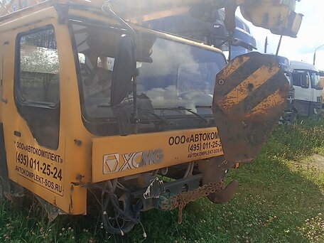 2008 XCMG QY30K, золотистый, 4600000 рублей, вид 4