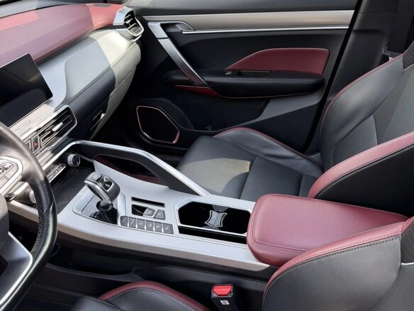 2021 Geely Coolray I, белый, 1400000 рублей - вид 5