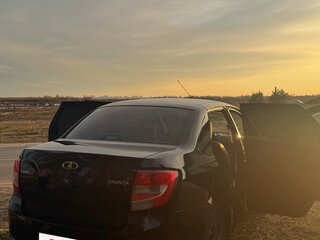 2013 Lada (ВАЗ) Granta I, чёрный, 300000 рублей, вид 3