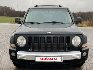2007 Jeep Liberty (Patriot), чёрный, 650000 рублей, вид 3
