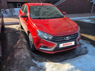2017 Lada (ВАЗ) Vesta I, красный, 850000 рублей, вид 2