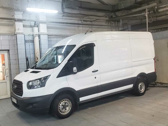 2017 Ford Transit, белый, 1750000 рублей - вид 1