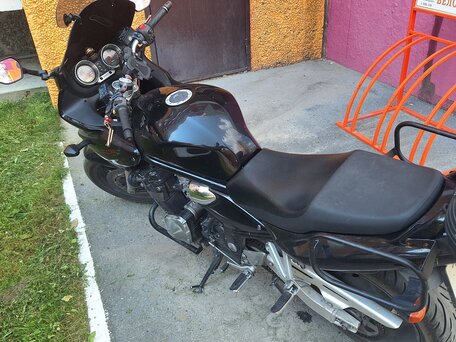 2004 Suzuki Bandit 1200, чёрный, 450000 рублей, вид 3