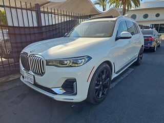 2021 BMW X7 40i I (G07), белый, 4400000 рублей, вид 1