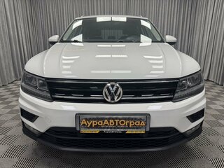 2017 Volkswagen Tiguan II, белый, 2320000 рублей, вид 5