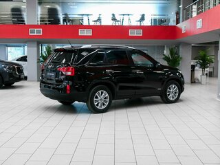 2015 Kia Sorento II Рестайлинг, чёрный, 1740000 рублей, вид 4