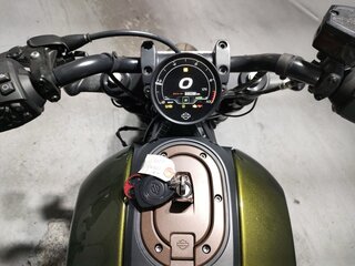 2023 Harley-Davidson Sportster S, зелёный, 1252000 рублей, вид 5