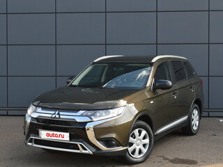 2019 Mitsubishi Outlander III Рестайлинг 3, коричневый, 1830000 рублей, вид 1