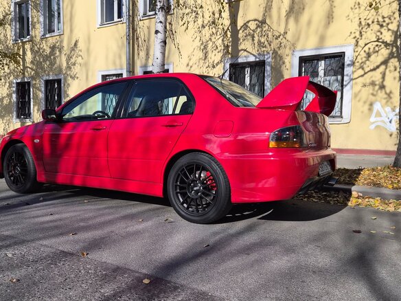 2006 Mitsubishi Lancer Evolution IX, красный, 3750000 рублей - вид 4