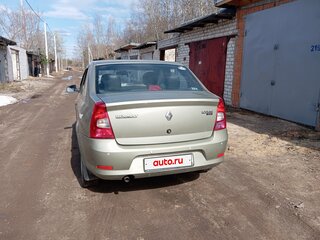 2011 Renault Logan I Рестайлинг, бежевый, 420000 рублей, вид 4