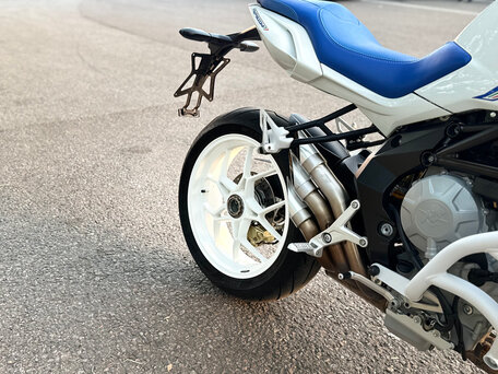 2014 MV Agusta Brutale 800, белый, 680000 рублей, вид 5