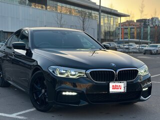 2018 BMW 5 серии 530e VII (G30/G31/G38), чёрный, 3050000 рублей, вид 3