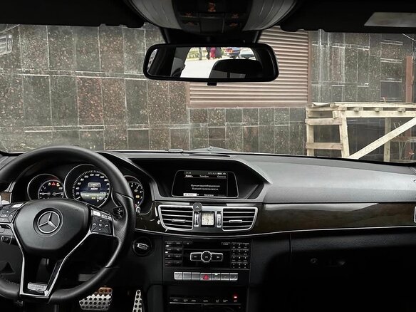 2014 Mercedes-Benz E-Класс 200 IV (W212, S212, C207) Рестайлинг, белый, 1600000 рублей - вид 4