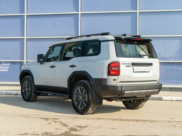 2026 Toyota Land Cruiser Prado 250 Series, белый, 12100000 рублей - вид 6
