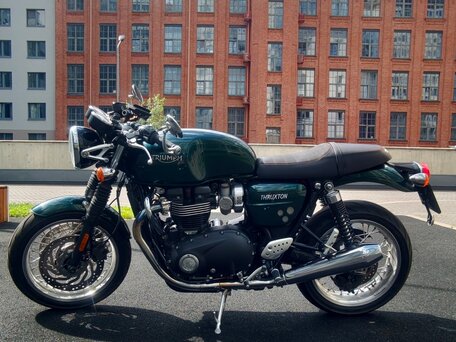 2019 Triumph Thruxton, зелёный, 1200000 рублей, вид 4