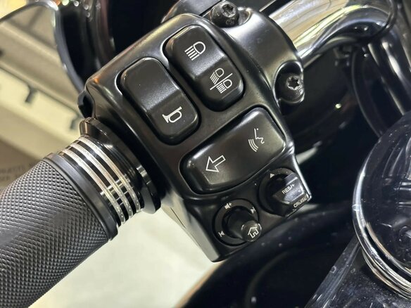 2016 Harley-Davidson Street Glide Special, чёрный, 1870000 рублей - вид 6