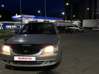 2004 Hyundai Accent ТагАЗ II, серебристый, 185000 рублей, вид 2