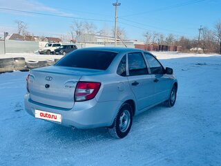 2015 Lada (ВАЗ) Granta I, серебристый, 552000 рублей, вид 4