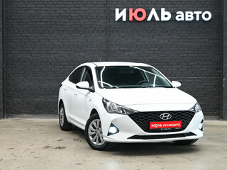 2020 Hyundai Solaris II Рестайлинг, белый, 1560000 рублей, вид 3
