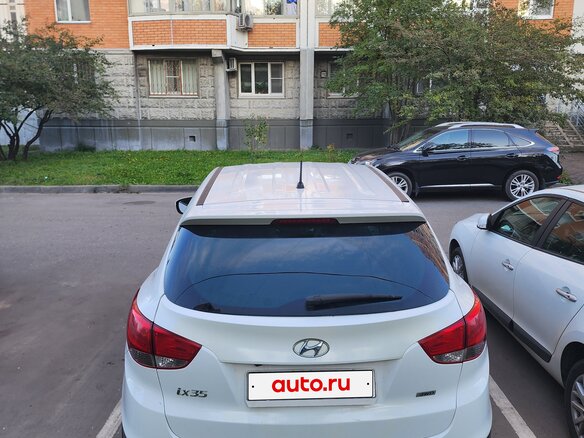 2014 Hyundai ix35 I Рестайлинг, белый, 1150000 рублей - вид 4