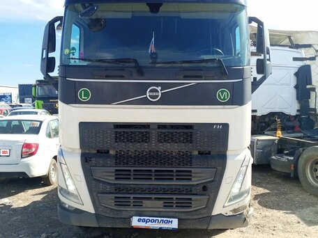 2021 Volvo FH 540, белый, 10490000 рублей, вид 2
