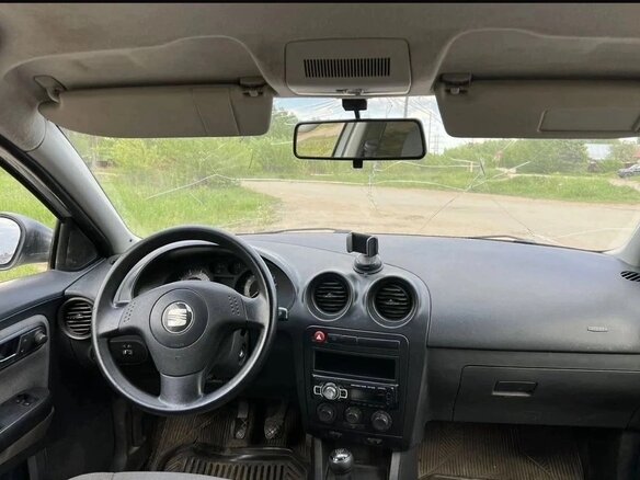 2003 SEAT Cordoba II, серебристый, 270000 рублей - вид 5
