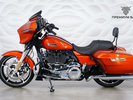 2024 Harley-Davidson Street Glide, оранжевый, 2899000 рублей, вид 2