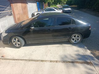 2009 Honda Civic VIII Рестайлинг, чёрный, 780000 рублей, вид 4