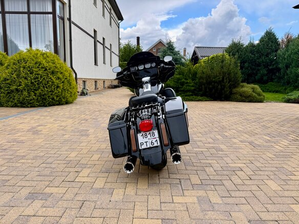 2019 Harley-Davidson Street Glide, чёрный, 1950000 рублей - вид 6
