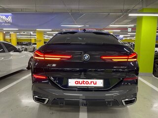 2021 BMW X6 30d III (G06), синий, 8500000 рублей, вид 3