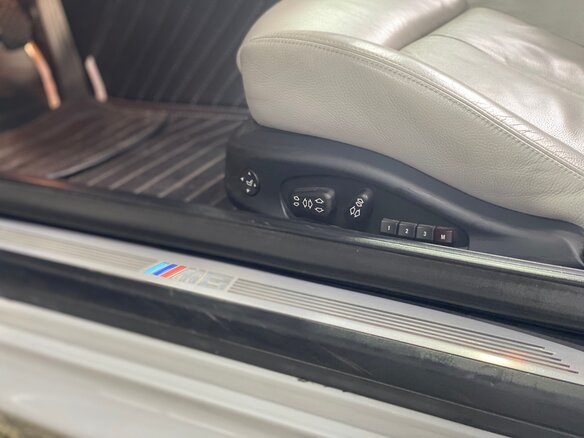 2008 BMW M6 II (E63/E64), серебристый, 8750000 рублей - вид 21