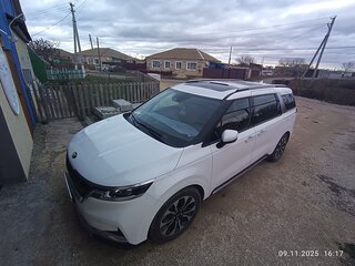 2020 Kia Carnival IV, белый, 3700000 рублей, вид 1