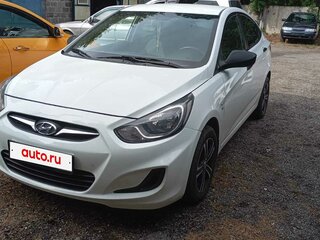 2013 Hyundai Solaris I, белый, 980000 рублей, вид 2