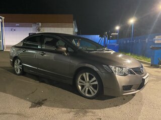 2010 Honda Civic VIII Рестайлинг, коричневый, 880000 рублей, вид 2