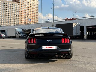 2020 Ford Mustang VI Рестайлинг, чёрный, 2400000 рублей, вид 5