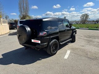 2011 Toyota FJ Cruiser, белый, 3550000 рублей, вид 4