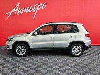2013 Volkswagen Tiguan I Рестайлинг, серебристый, 1174000 рублей, вид 2