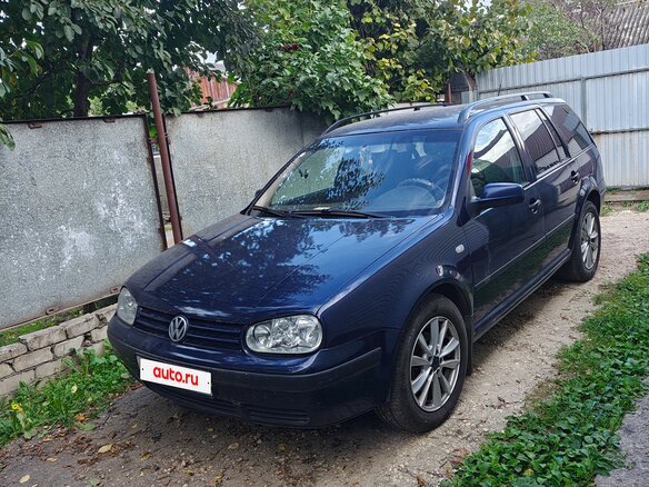 2000 Volkswagen Golf IV, синий