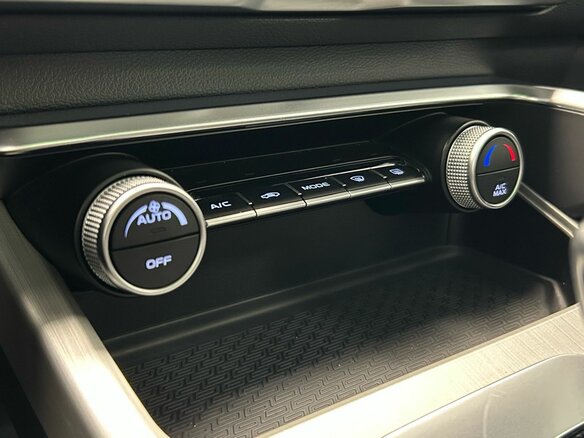 2021 Geely Coolray I, серый - вид 17
