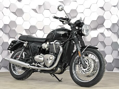 2019 Triumph Bonneville T120, чёрный, 949000 рублей, вид 1