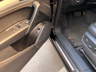 2020 Audi Q5 II (FY), чёрный, 2850000 рублей, вид 4
