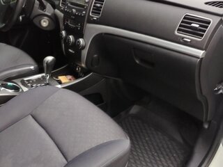 2011 SsangYong Actyon II, белый, 750000 рублей, вид 5