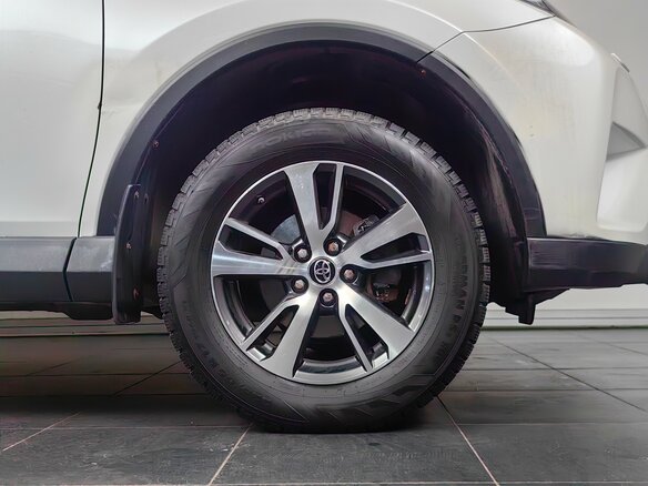 2016 Toyota RAV4 IV (XA40) Рестайлинг, белый, 1999000 рублей - вид 22