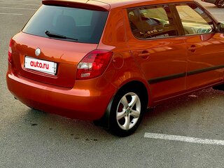 2007 Skoda Fabia II, красный, 400000 рублей, вид 3