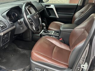 2019 Toyota Land Cruiser Prado 150 Series Рестайлинг 2, серый, 4450000 рублей, вид 5