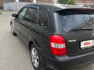 2001 Mazda 323 VI (BJ) Рестайлинг, чёрный, 155555 рублей, вид 5