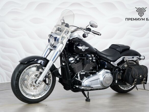 2017 Harley-Davidson Fat Boy, чёрный, 1849000 рублей - вид 2