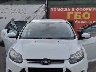 2012 Ford Focus III, белый, 859999 рублей, вид 2