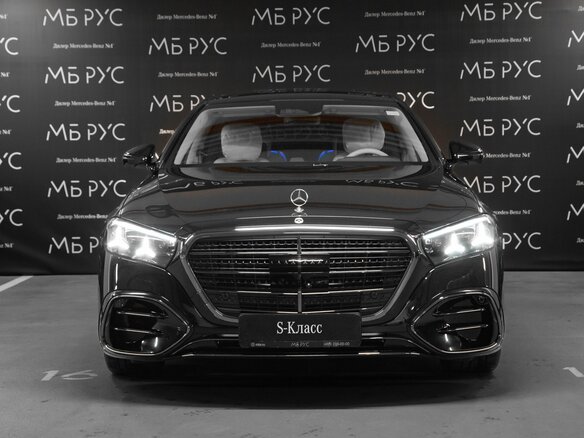 2026 Mercedes-Benz S-Класс 580 Long 4MATIC VII (W223) Рестайлинг, чёрный - вид 4