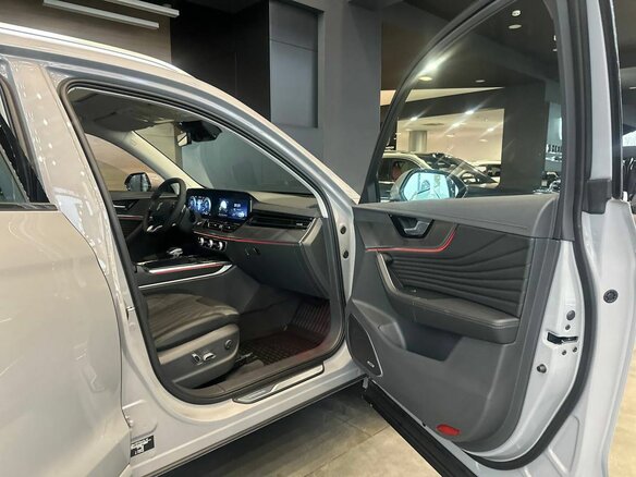 2025 Hongqi HS5 I Рестайлинг, серый - вид 7